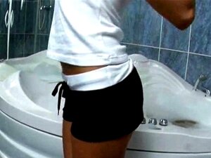 Loira fresca, quente e excitada