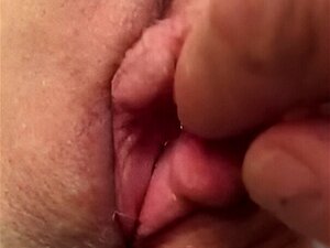 Ehefrauen Muschi spritzt grools sabbert tolle natürliche