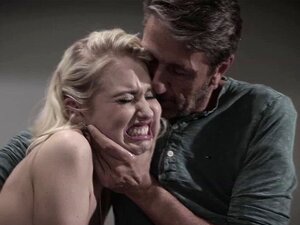 Chloe Cherry wird von ihrem Stiefonkel und Stiefvater doppelt