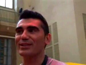 Spansk tjej blir knullad - PornFix.Co.Uk