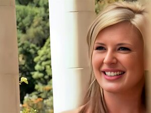 Freche Weiber lieben harte Schwänze im Freien. Freche Weiber lieben
