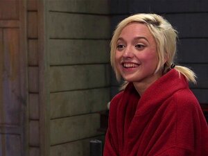 Blonde bekommt das härteste Qualentraining. Blonde Sklavin Eliza Jane