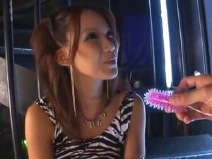 Erstaunliche japanische Tussi Akiho Nishimura im besten JAV-Clip