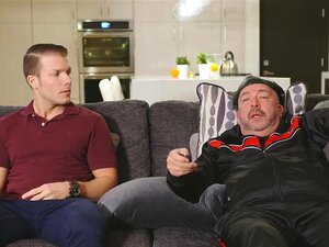 Codeyn lämmin lasti kiimaisen äitipuolen Sheenan pillulle