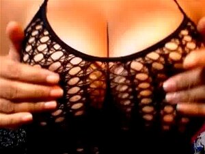 Busenwunder Latina Rica