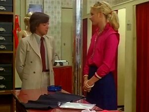 Schau dir 1980er Dessous an! - Spermed, Belles Femmes, Blasen und