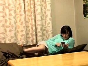 Asiatisk japansk bustygirl BDSM