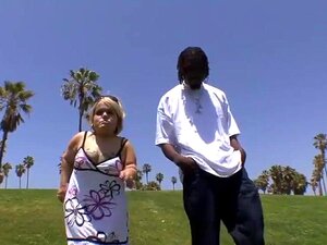 Schau dir Stella Marie & BBC jetzt an! - Midget, Stella Marie, Bbc