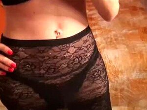Mariana Cordoba POV Gesichtsspritze