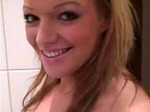Ervaar live de heetste actie met onze onverzadigbare porno-actrice.