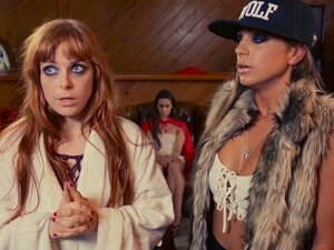 Diese kleinen Schlampen können eine geile Titte lutschen