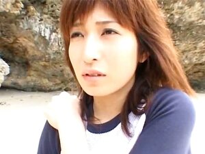 Super heiße japanische Babes treiben seltsamen Sex