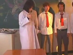 Beste japanische Schlampe Momo Takai im heißesten Amateur, Gangbang