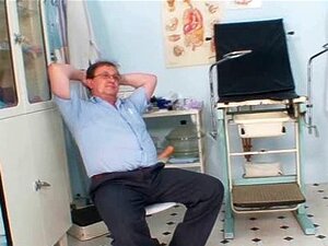 Rijpe Jindra gyno oude kut examen