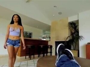 Bereid je voor op een adembenemende ervaring vol passie en verlangen.