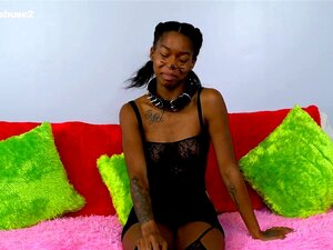 GHETTO GAGGERS - Lydiga svarta samtal förbi och outgrundliga munnar